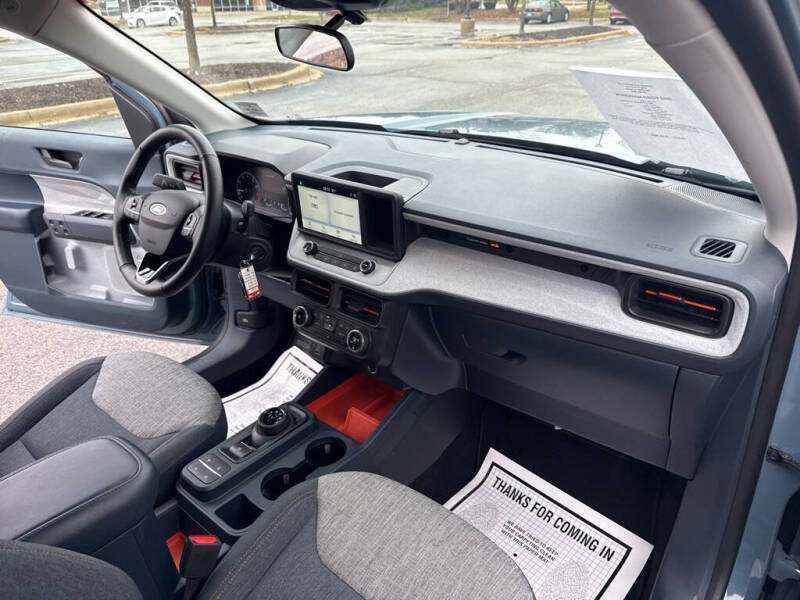 2022 Ford Maverick XL