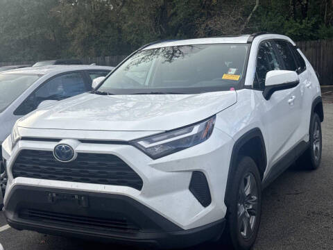 2022 Toyota RAV4 Hybrid XLE