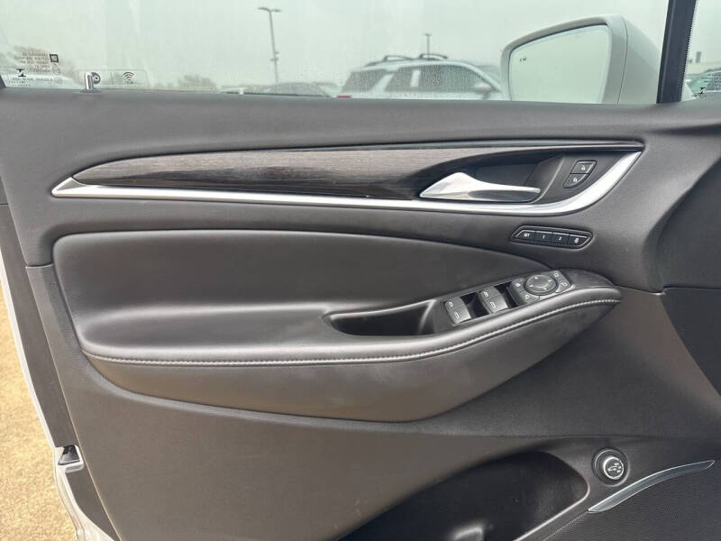 2020 Buick Enclave Avenir