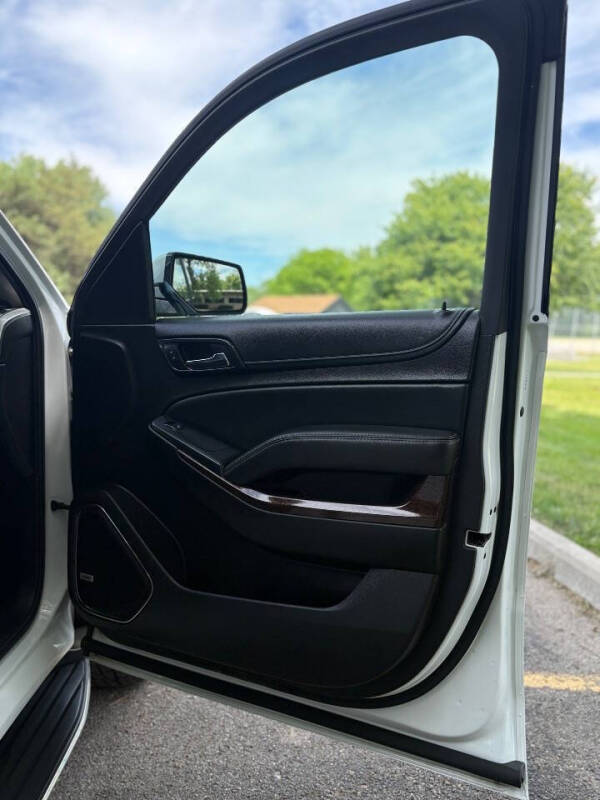 2017 GMC Yukon XL SLT