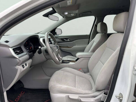 2019 GMC Acadia SLE-1
