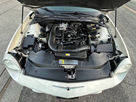 2002 Ford Thunderbird Deluxe