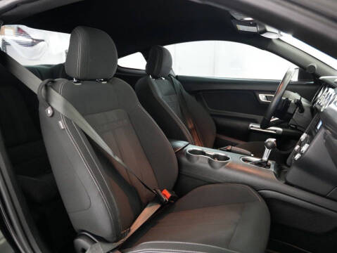 2019 Ford Mustang EcoBoost