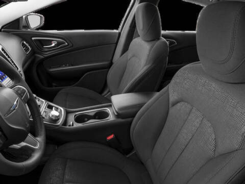 2016 Chrysler 200 Limited Platinum