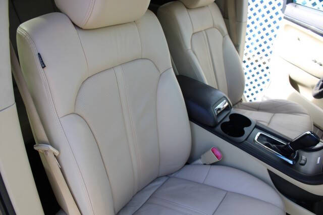 2018 Lincoln MKT Reserve