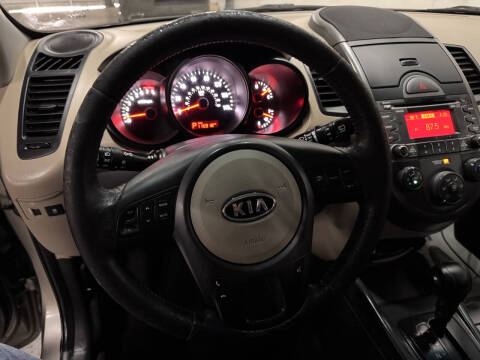 2010 Kia Soul +