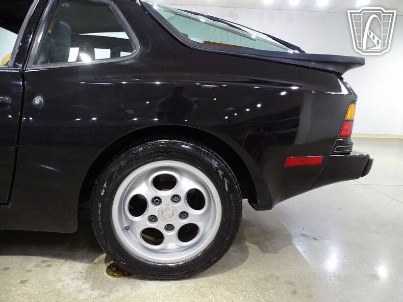 1987 Porsche 944 S