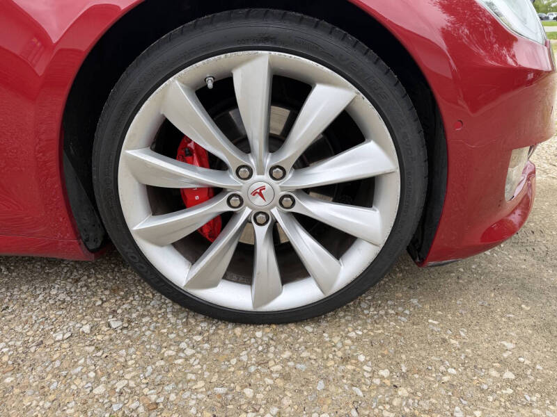 2016 Tesla Model S P90D