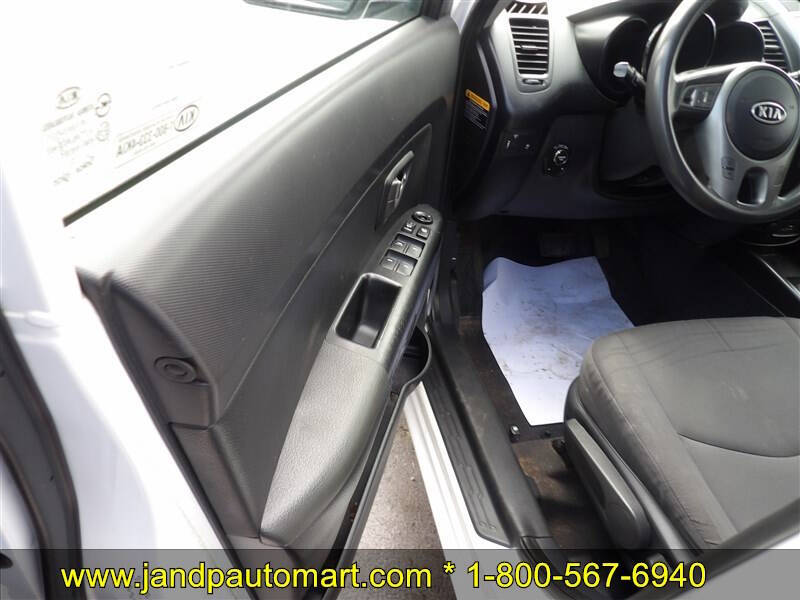 2011 Kia Soul +