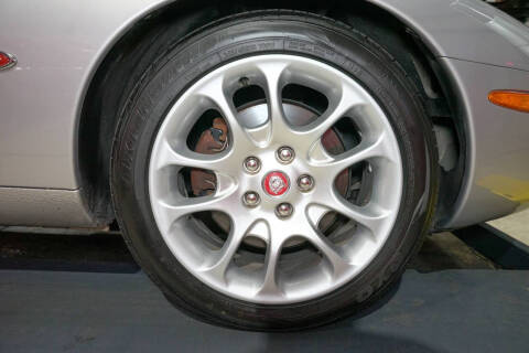 2001 Jaguar XKR