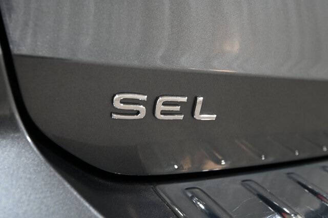 2024 Volkswagen Taos SEL 4Motion