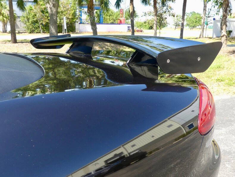 2004 Dodge Viper SRT-10