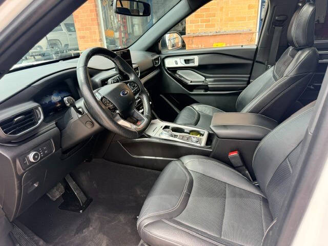 2021 Ford Explorer ST - Photo 12