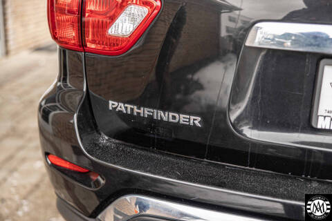 2018 Nissan Pathfinder S