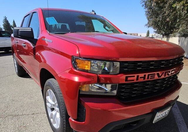 Used 2022 Chevrolet Silverado 1500 Limited Custom with VIN 3GCPWBEK3NG136516 for sale in Bloomington, IL
