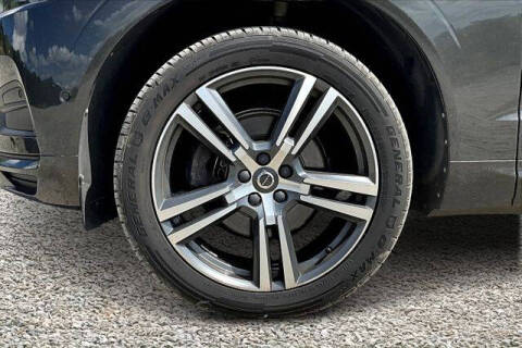 2018 Volvo XC60 T5 Momentum