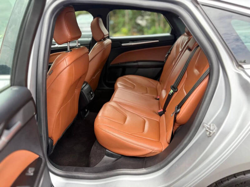 2020 Ford Fusion Titanium