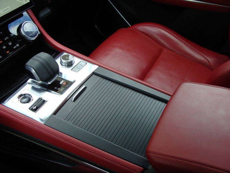 2021 Jaguar F-PACE P400 R-Dynamic S