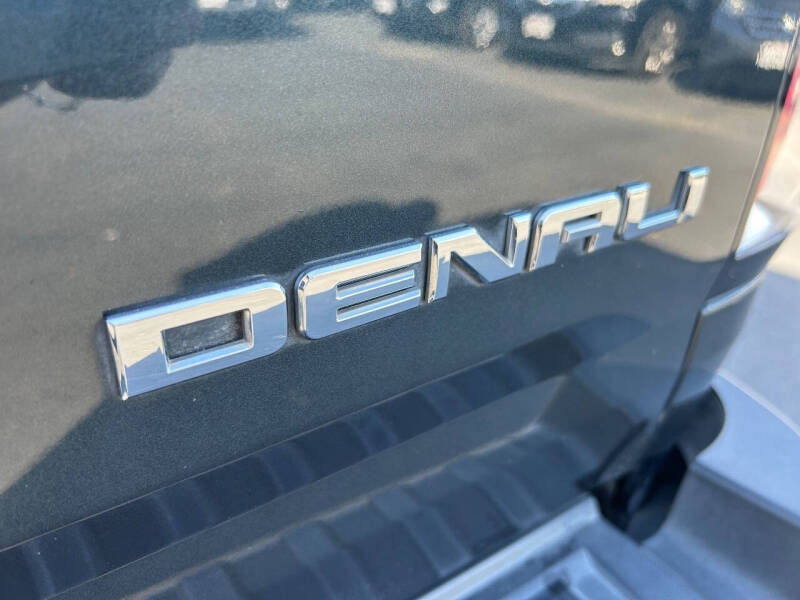 2017 GMC Canyon Denali