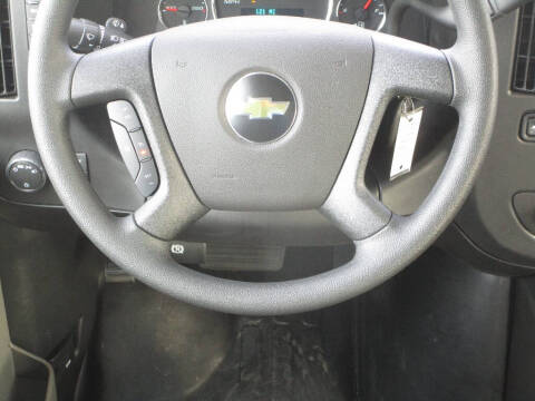 2025 Chevrolet Express 2500