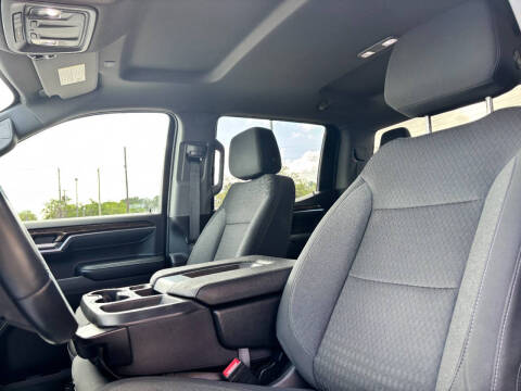 2023 GMC Sierra 1500 SLE