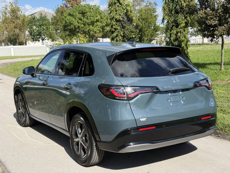 2025 Honda HR-V EX-L