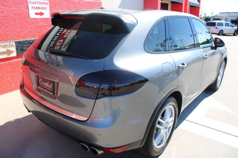 2011 Porsche Cayenne Turbo