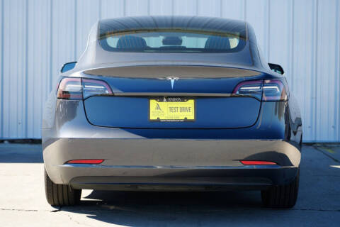 2020 Tesla Model 3 Standard Range Plus