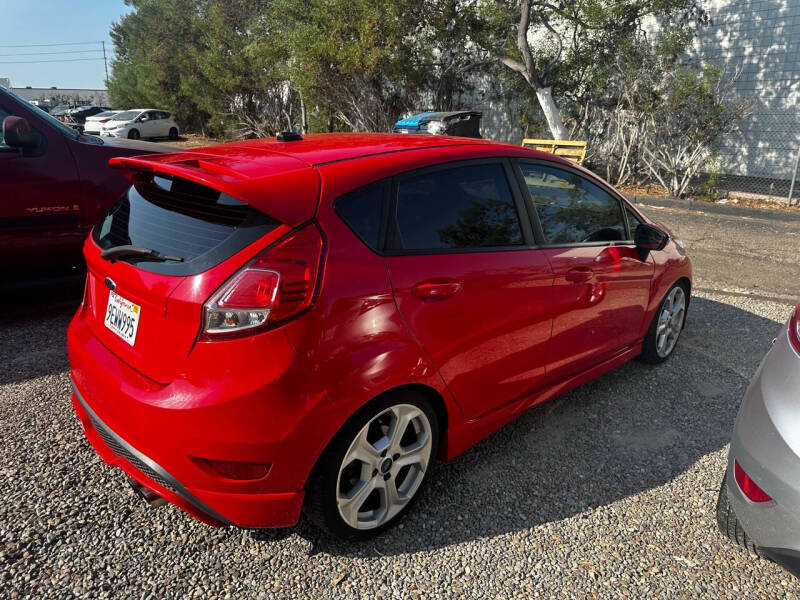 2015 Ford Fiesta ST photo 4