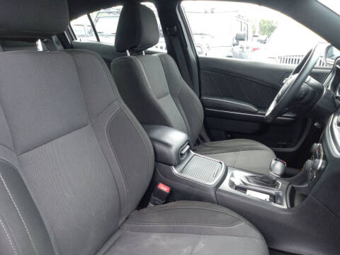 2016 Dodge Charger SXT