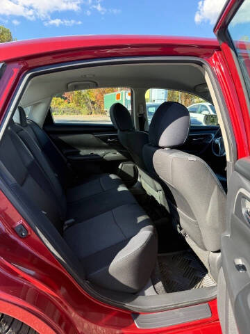 2016 Nissan Altima 2.5 SR