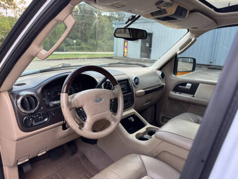2004 Ford Expedition Eddie Bauer