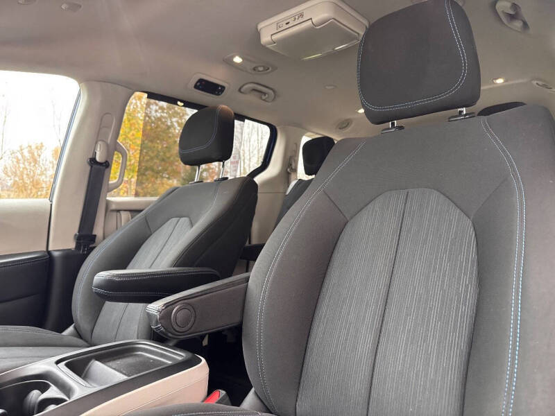 2021 Chrysler Pacifica Touring