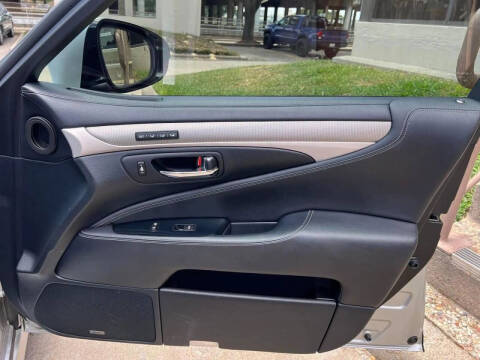 2013 Lexus LS 460