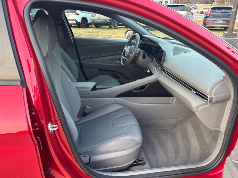 2023 Hyundai Elantra