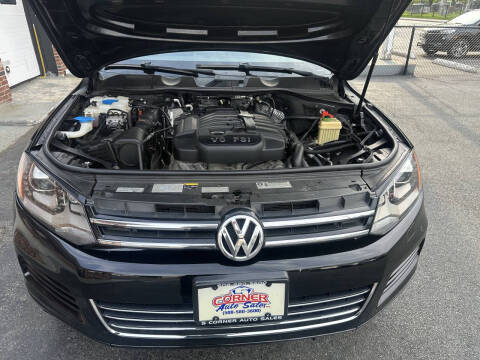 2014 Volkswagen Touareg V6 Lux