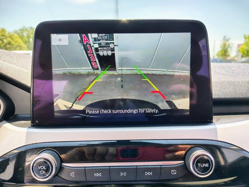 2021 Ford Escape SE