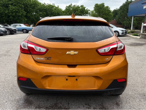 2017 Chevrolet Cruze LT Auto