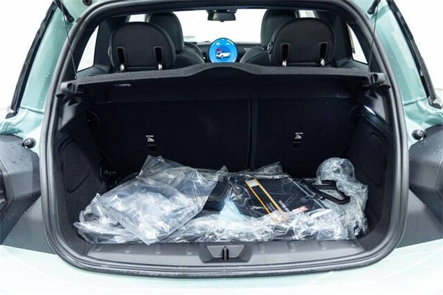 2026 MINI Hardtop 2 Door Cooper S Signature Trim