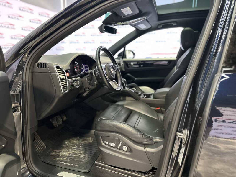 2021 Porsche Cayenne