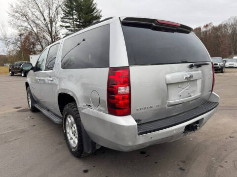 2011 Chevrolet Suburban LT