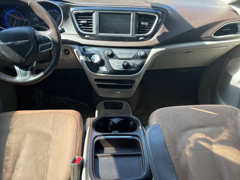 2018 Chrysler Pacifica Touring L