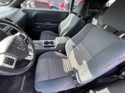 2014 Dodge Challenger SXT