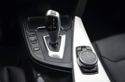 2016 BMW 3 Series 320i