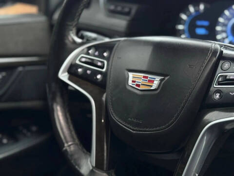 2017 Cadillac Escalade Platinum