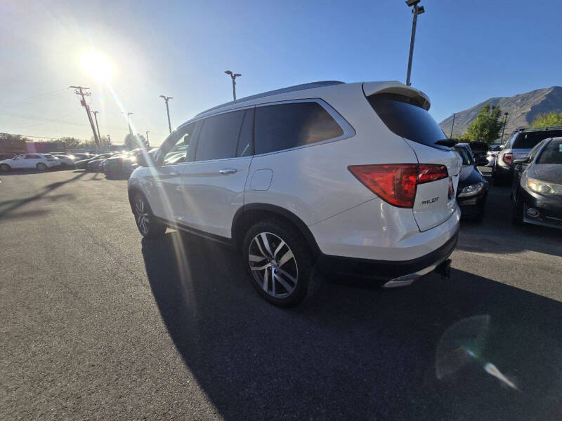 2017 Honda Pilot Elite