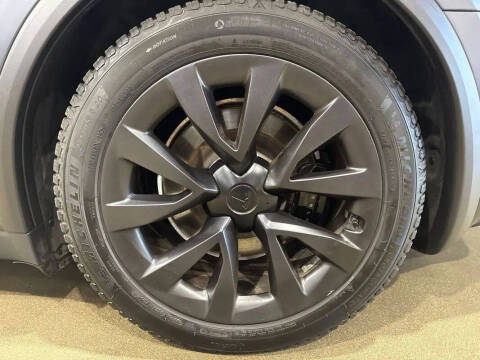 2022 Tesla Model X Plaid