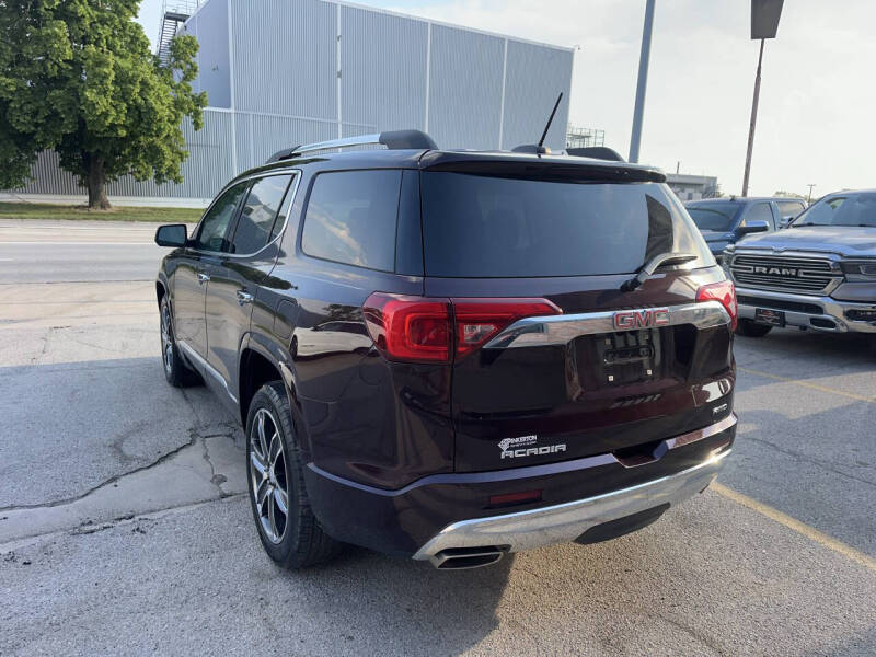 2018 GMC Acadia Denali