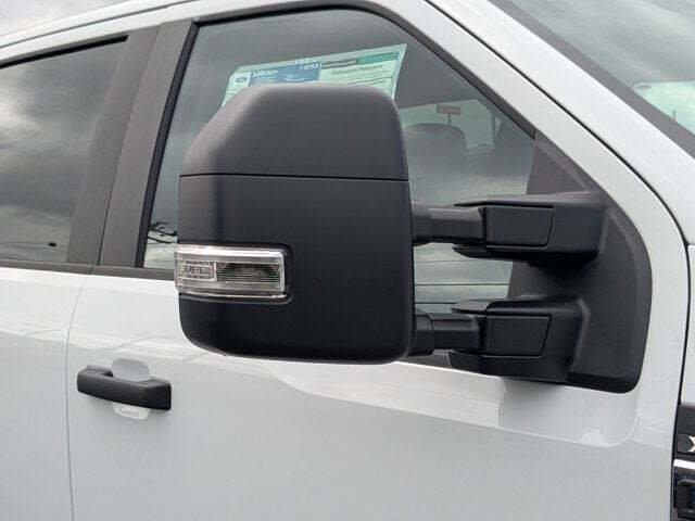 2025 Ford F-350 Super Duty XL