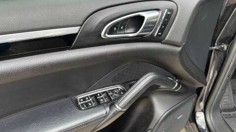 2016 Porsche Cayenne S